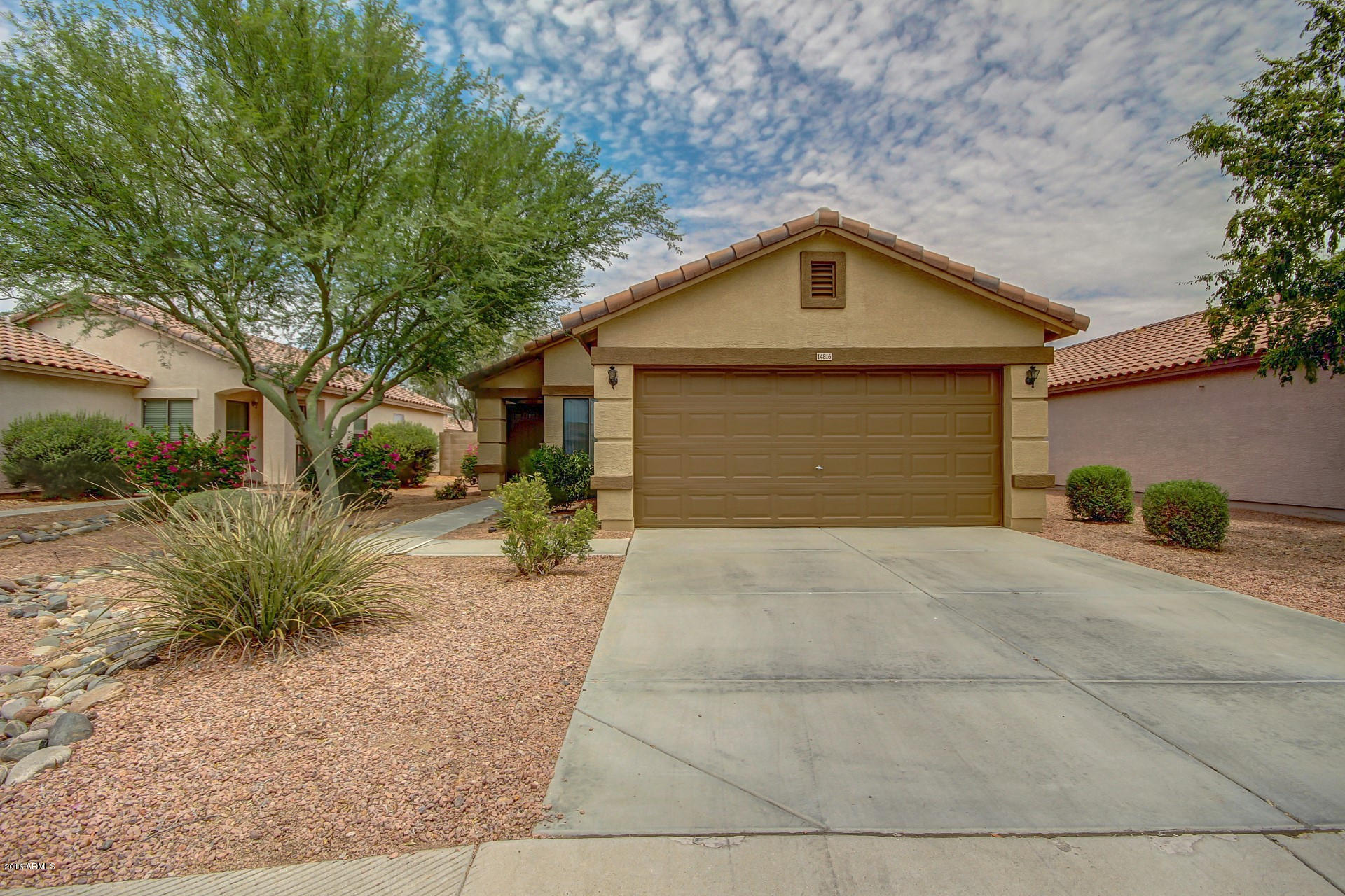 14816 West Calavar Road Surprise, AZ 85379 - Photo 2 of 26 Calavar (2)