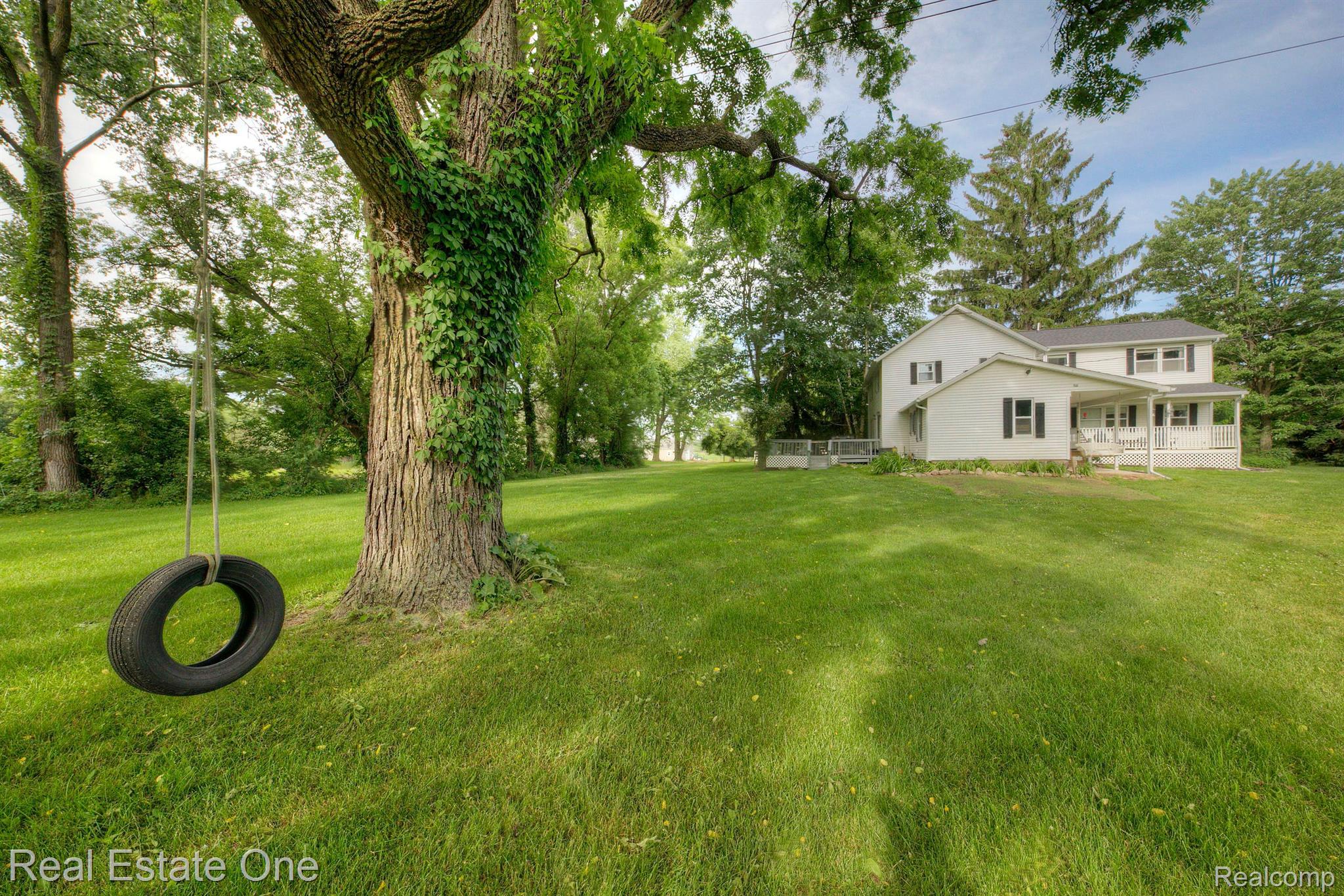 6017 Byron Road Howell, MI 48855 - Photo 27 of 94 Gallery Image 27