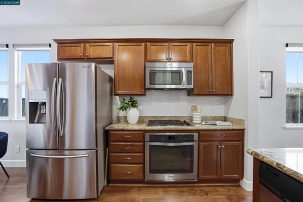 $799,000 | 527 Falling Star Drive, Martinez, CA 94553