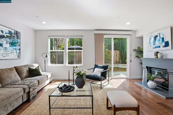 $799,000 | 527 Falling Star Drive, Martinez, CA 94553