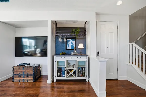 $799,000 | 527 Falling Star Drive, Martinez, CA 94553