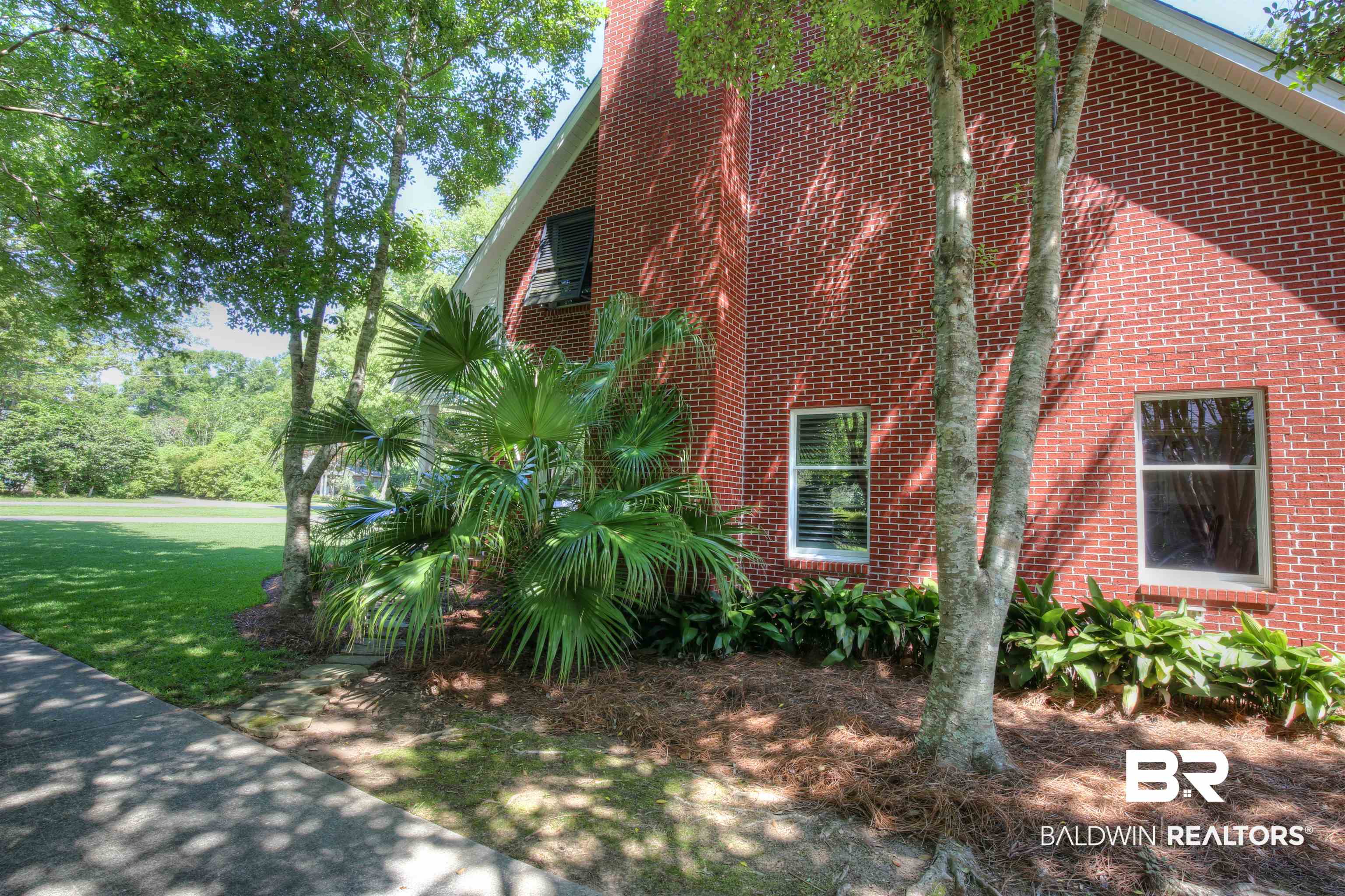 23764 2nd Street Fairhope, AL 36532 - Photo 33 of 38 Sideyard