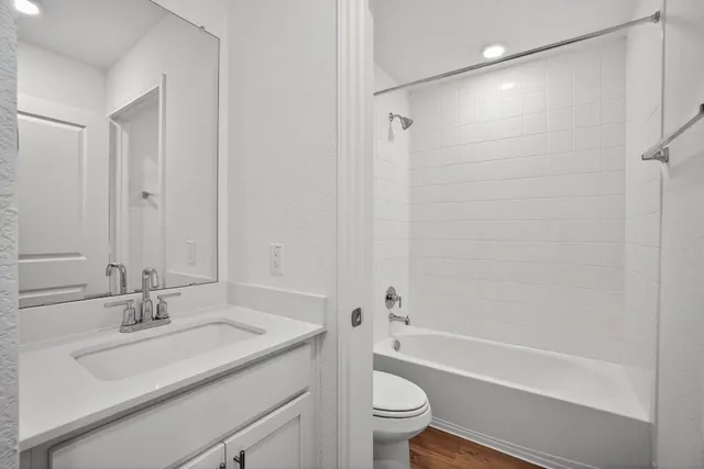 $2,250 | 289 Rivers Edge Drive, Georgetown, TX 78628