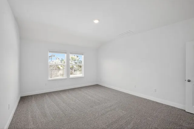 $2,250 | 289 Rivers Edge Drive, Georgetown, TX 78628