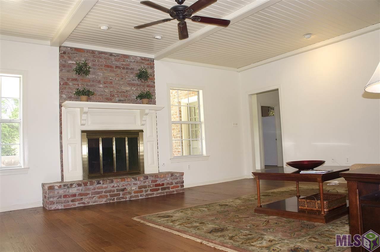 5332 Riverbend Boulevard Baton Rouge, LA 70820 - Photo 4 of 26 Gallery Image 4