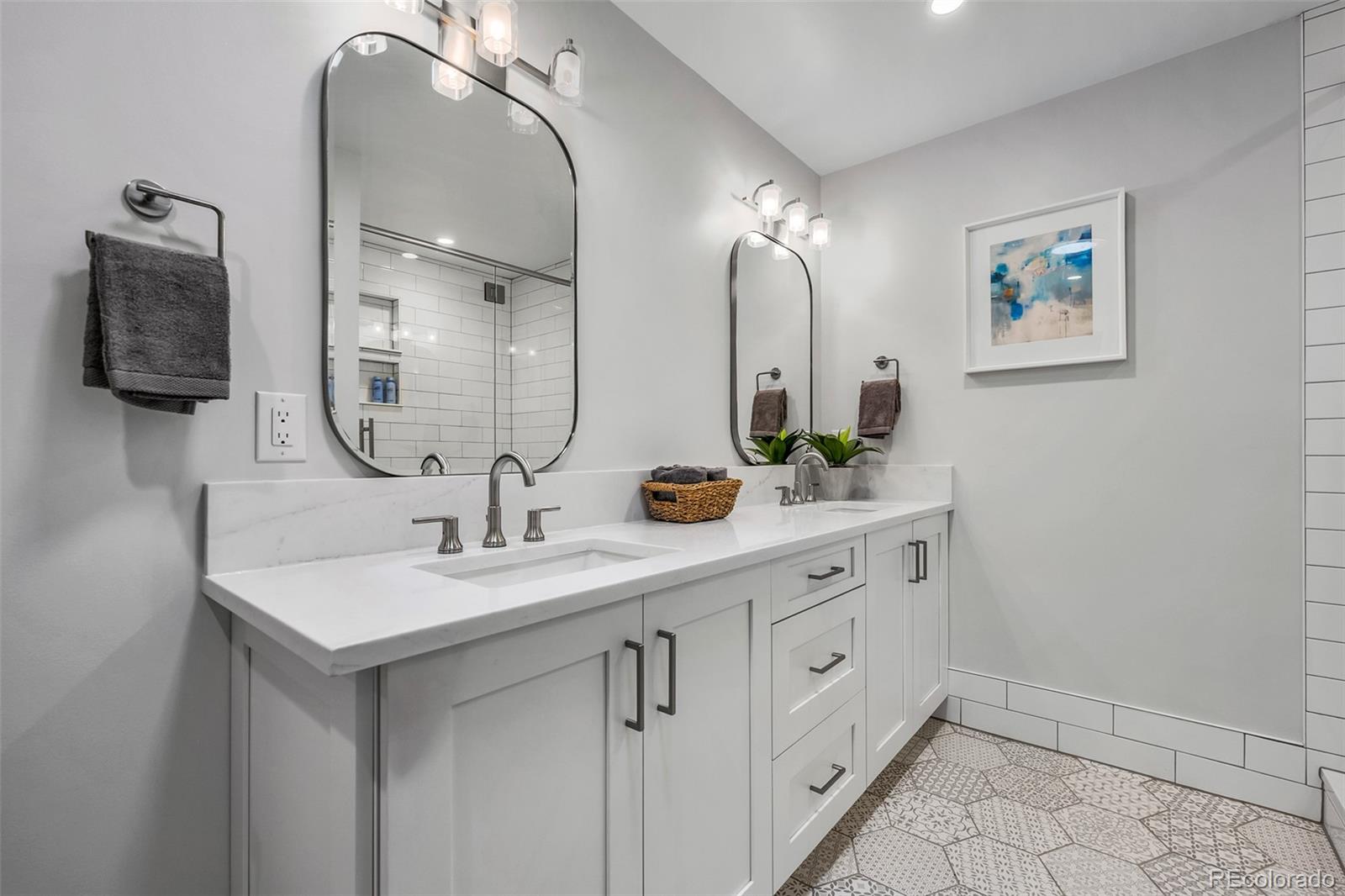 3210 Cherryridge Road Englewood, CO 80113 - Photo 16 of 35 Gallery Image 16