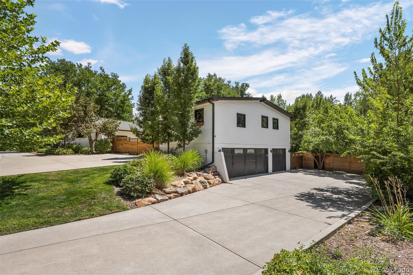 3210 Cherryridge Road Englewood, CO 80113 - Photo 28 of 35 Gallery Image 28