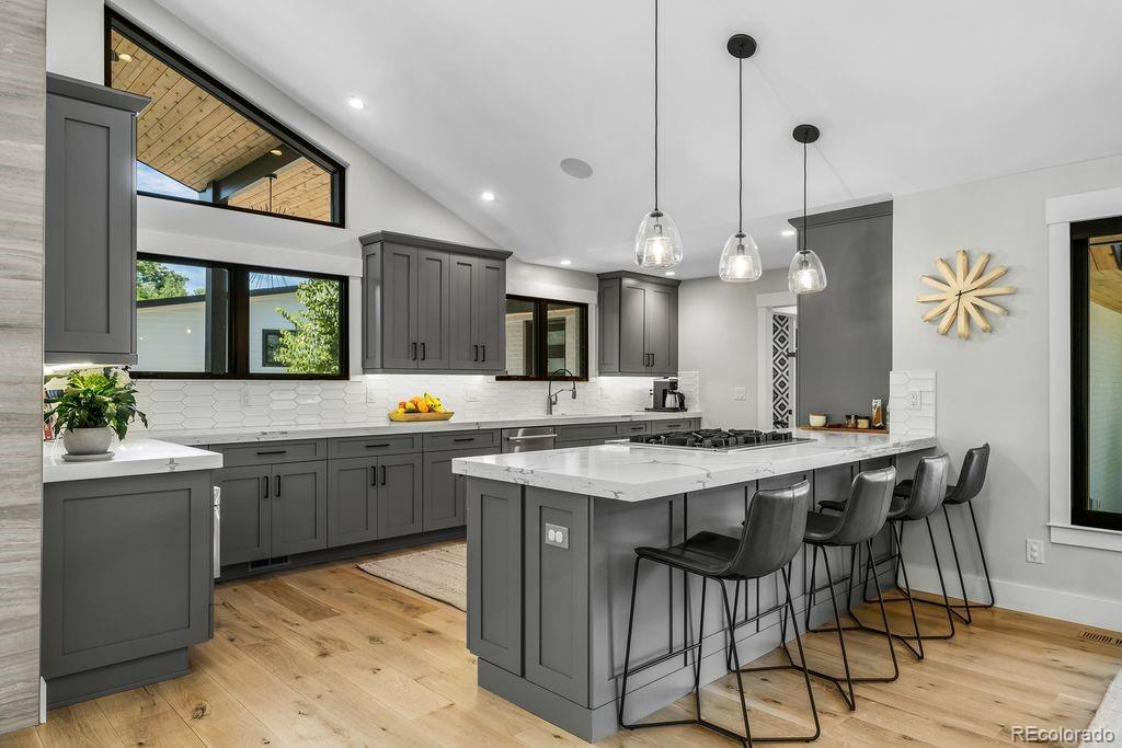3210 Cherryridge Road Englewood, CO 80113 - Photo 6 of 35 Gallery Image 6