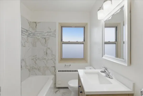 $1,650 | 5630 North Sheridan Road, Unit S1109, Chicago, IL 60660