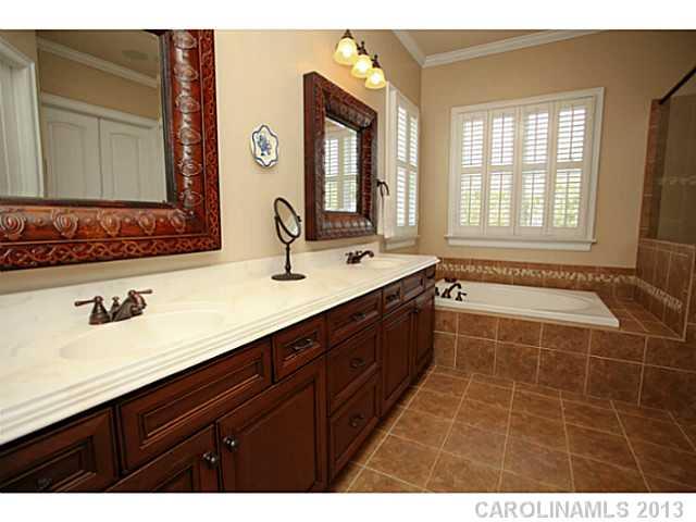 241 Mills Lane Fort Mill, SC 29708 - Photo 13 of 24