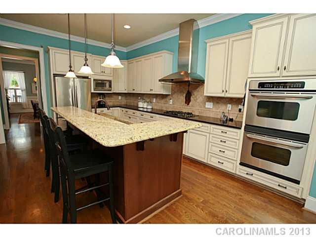 241 Mills Lane Fort Mill, SC 29708 - Photo 7 of 24