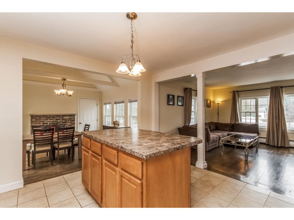 129 Lowell Road Windham, NH 03087 - Photo 2 of 30
