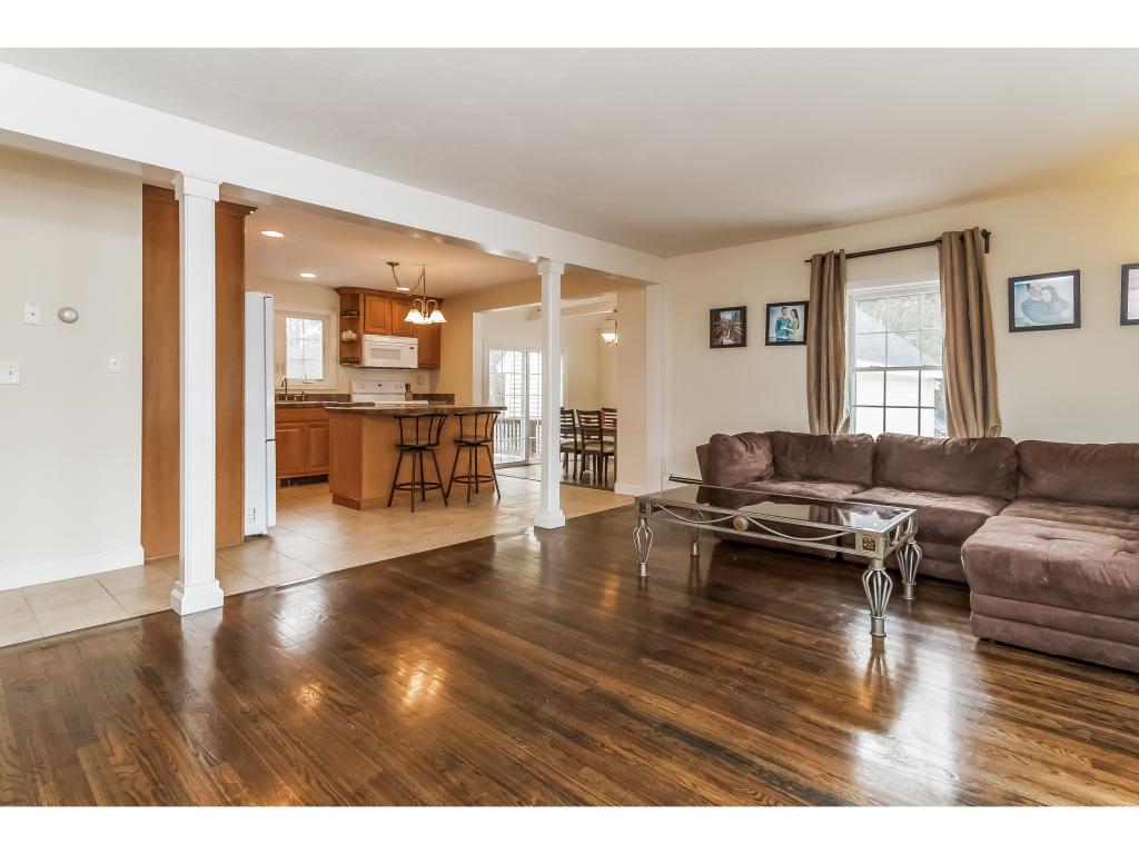 129 Lowell Road Windham, NH 03087 - Photo 5 of 30