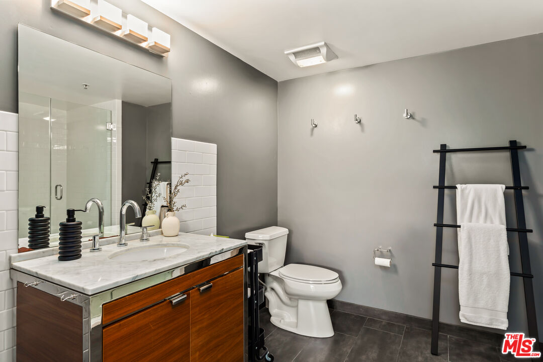 700 Main Street, Unit 15 Venice, CA 90291 - Photo 12 of 23