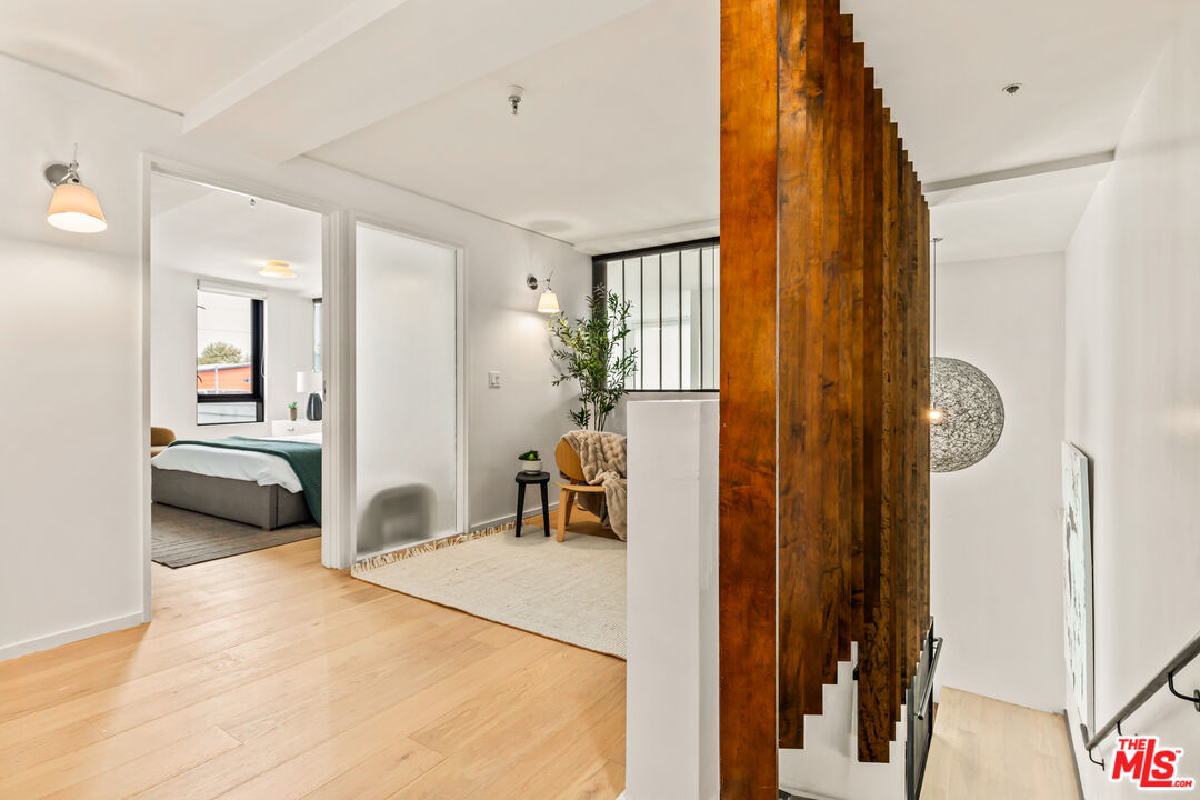 700 Main Street, Unit 15 Venice, CA 90291 - Photo 15 of 23