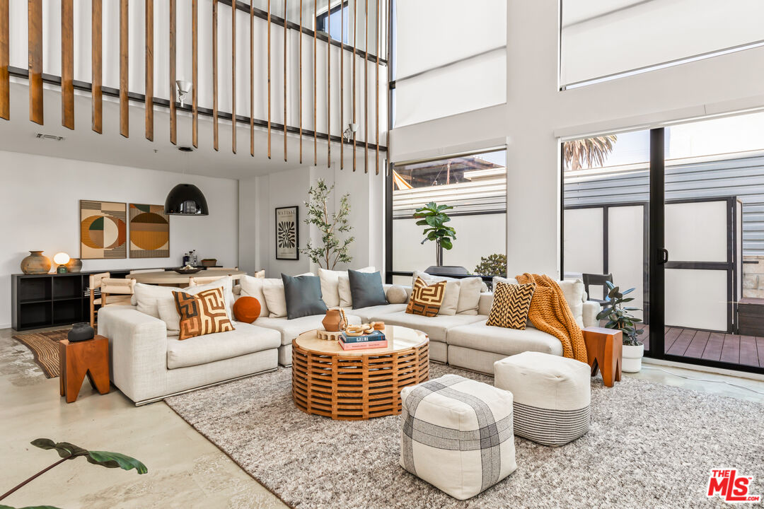 700 Main Street, Unit 15 Venice, CA 90291 - Photo 6 of 29