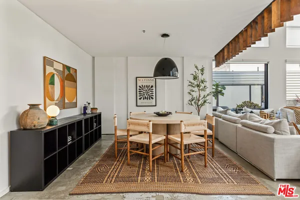 $1,695,000 | 700 Main Street, Unit 15, Venice, CA 90291