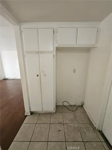 a empty room with an empty space