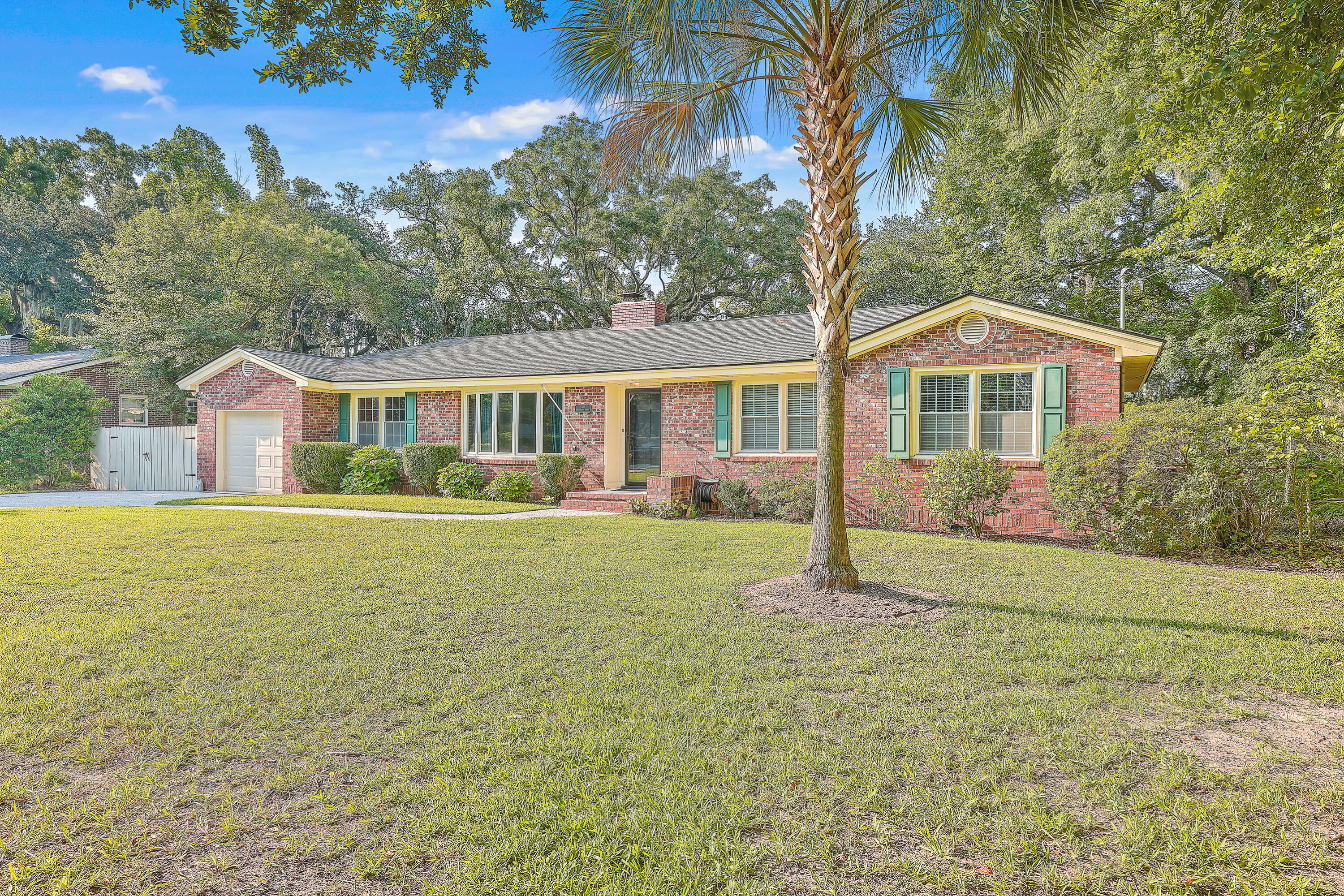 1843 Westfield Road Charleston, SC 29407 - Photo 2 of 58 ZYN_0010_1_2_3_4_5_6