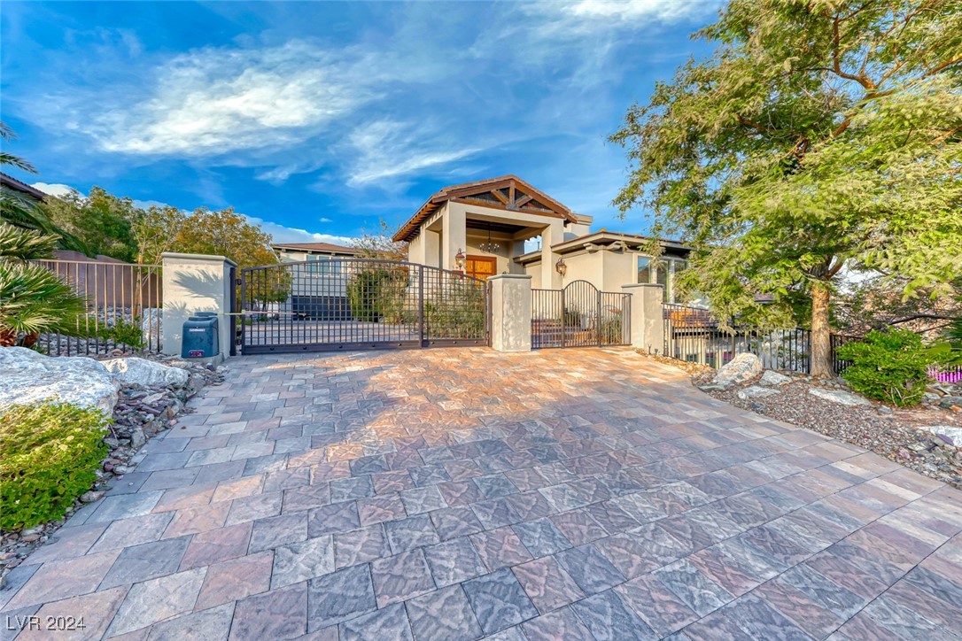 1164 Christian Road Henderson, NV 89002 - Photo 3 of 93 Gallery Image 3
