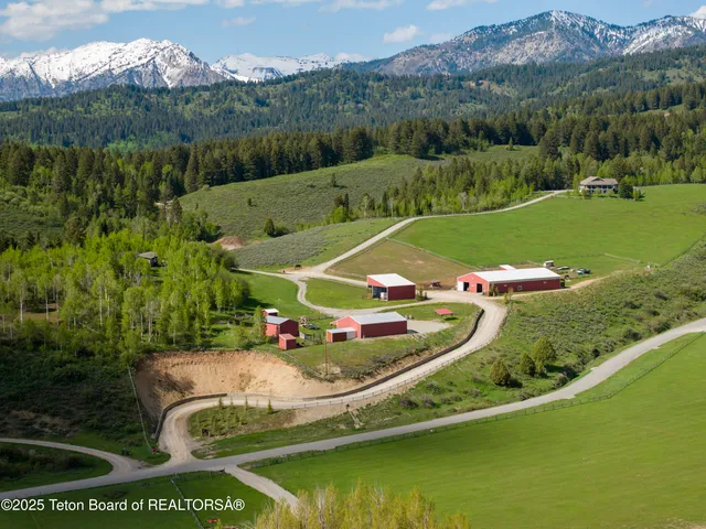 $725,000 | Lot 2 Mininger Road, Alpine, WY 83128