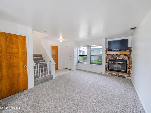 $399,000 | 311 Lolita Lane, Unit L, Santa Maria, CA 93458