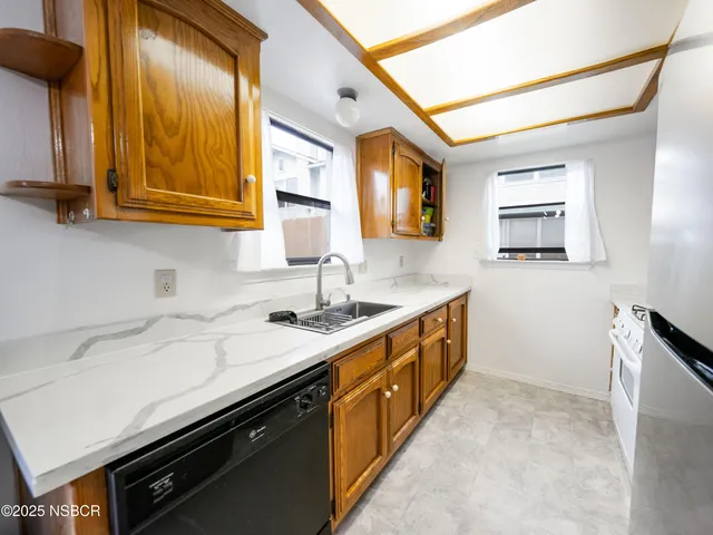 $399,000 | 311 Lolita Lane, Unit L, Santa Maria, CA 93458