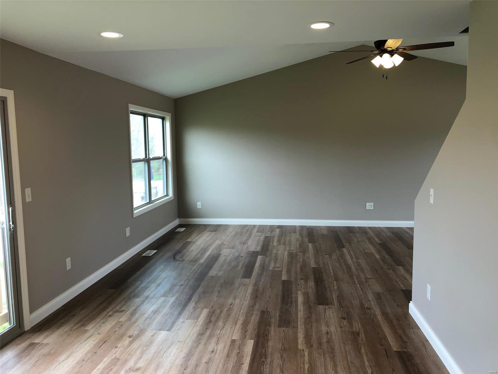 337 Touchdown Drive Foristell, MO 63348 - Photo 3 of 15