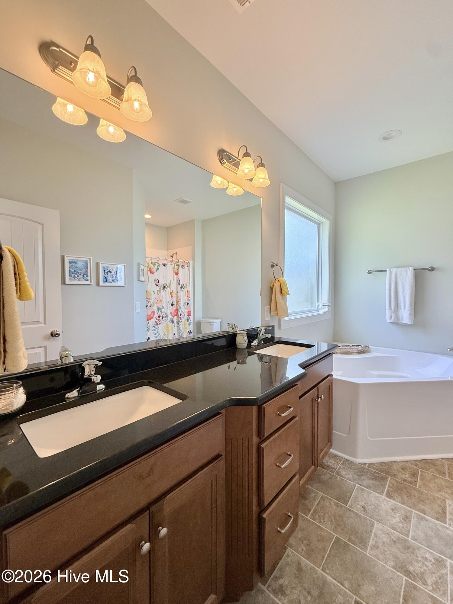 44 Strut Way Rocky Point, NC 28457 - Photo 39 of 111 Photo Apr 20 2026, 2 45 13 PM