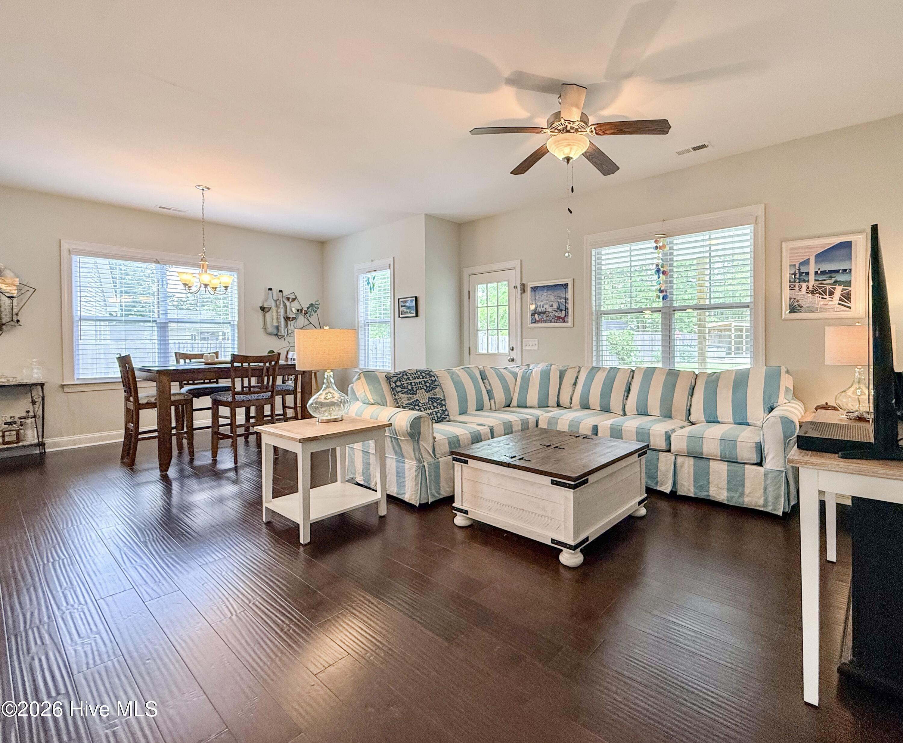 44 Strut Way Rocky Point, NC 28457 - Photo 66 of 111 Living Room