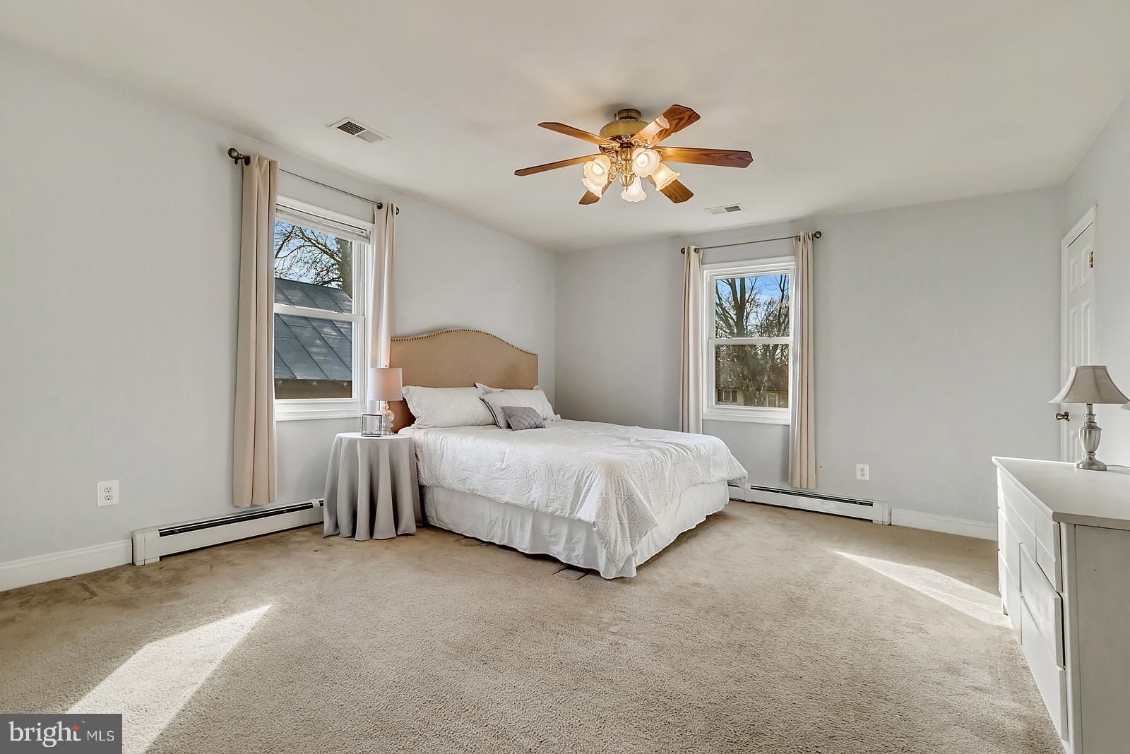 4178 Winchester Road Marshall, VA 20115 - Photo 14 of 31 master bedroom