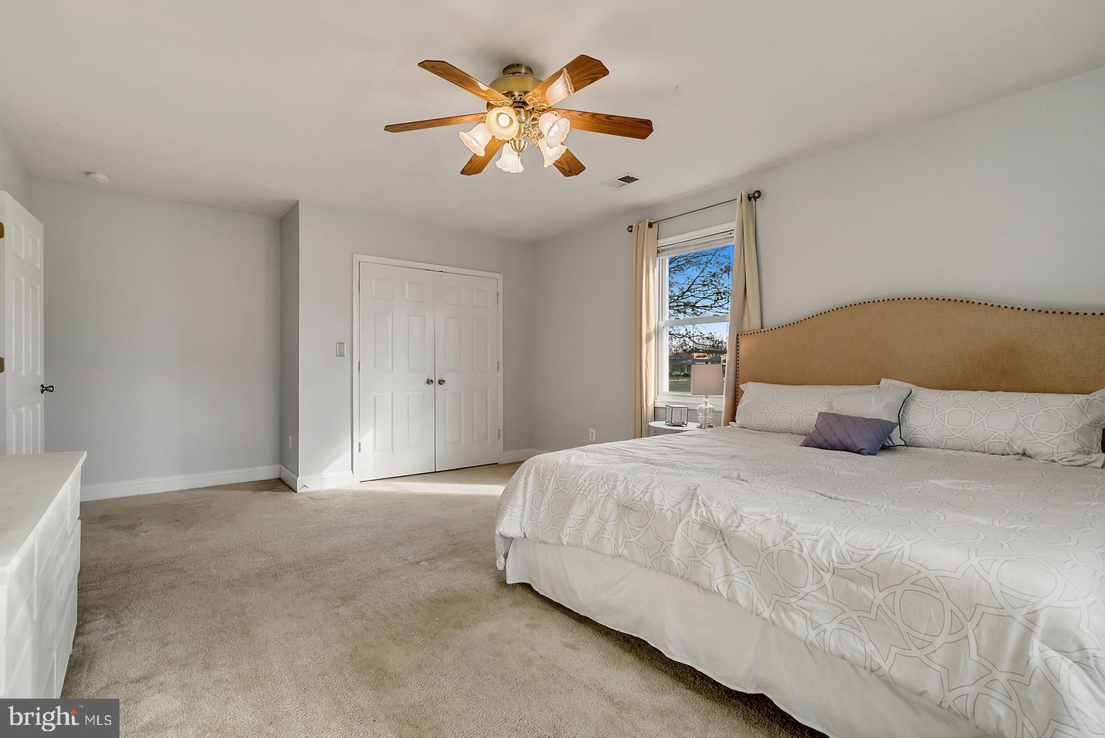 4178 Winchester Road Marshall, VA 20115 - Photo 16 of 31 master bedroom