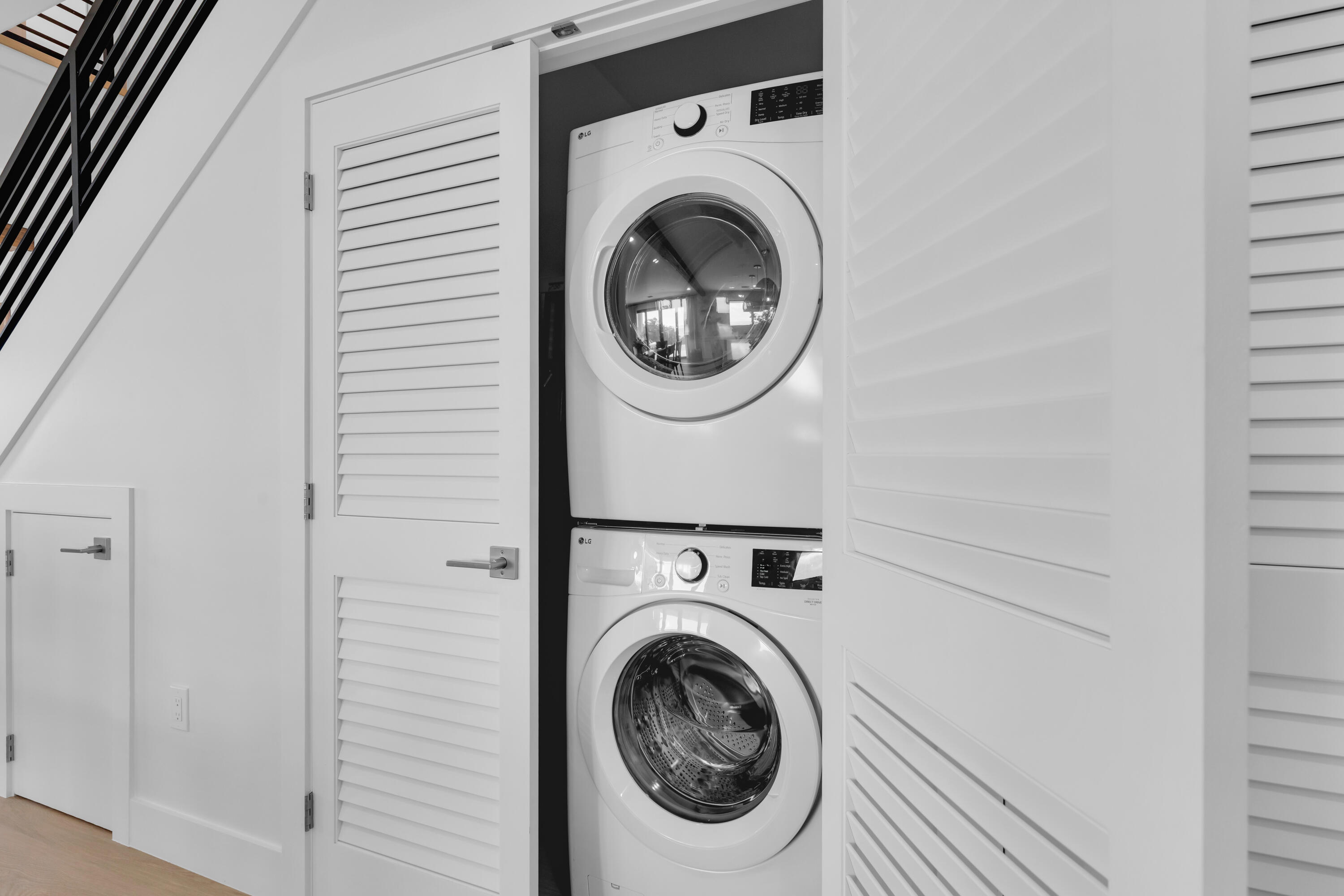 1000 68th Street, Unit OCEAN Marathon, FL 33050 - Photo 20 of 83 1st Laundry
