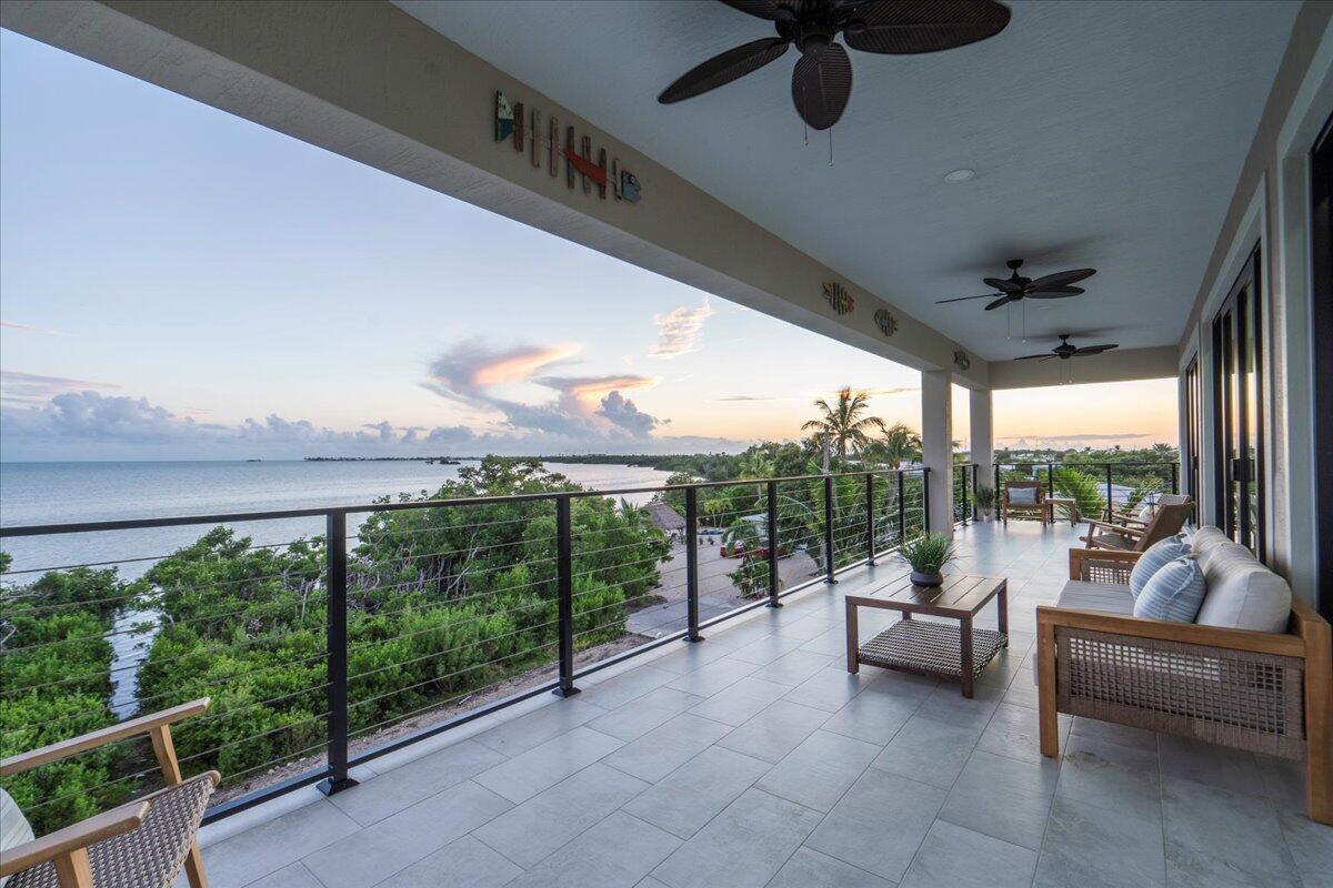 1000 68th Street, Unit OCEAN Marathon, FL 33050 - Photo 43 of 83 100-100068thSt-101