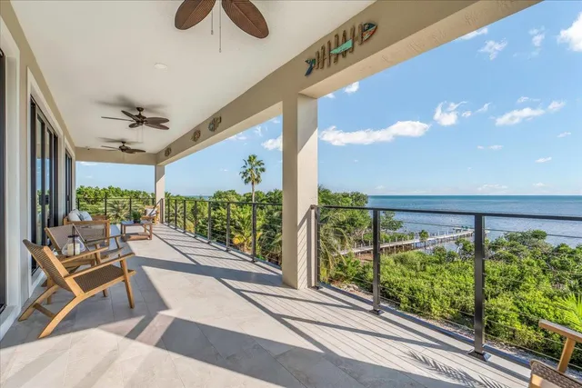 $4,750,000 | 1000 68th Street, Unit OCEAN, Marathon, FL 33050