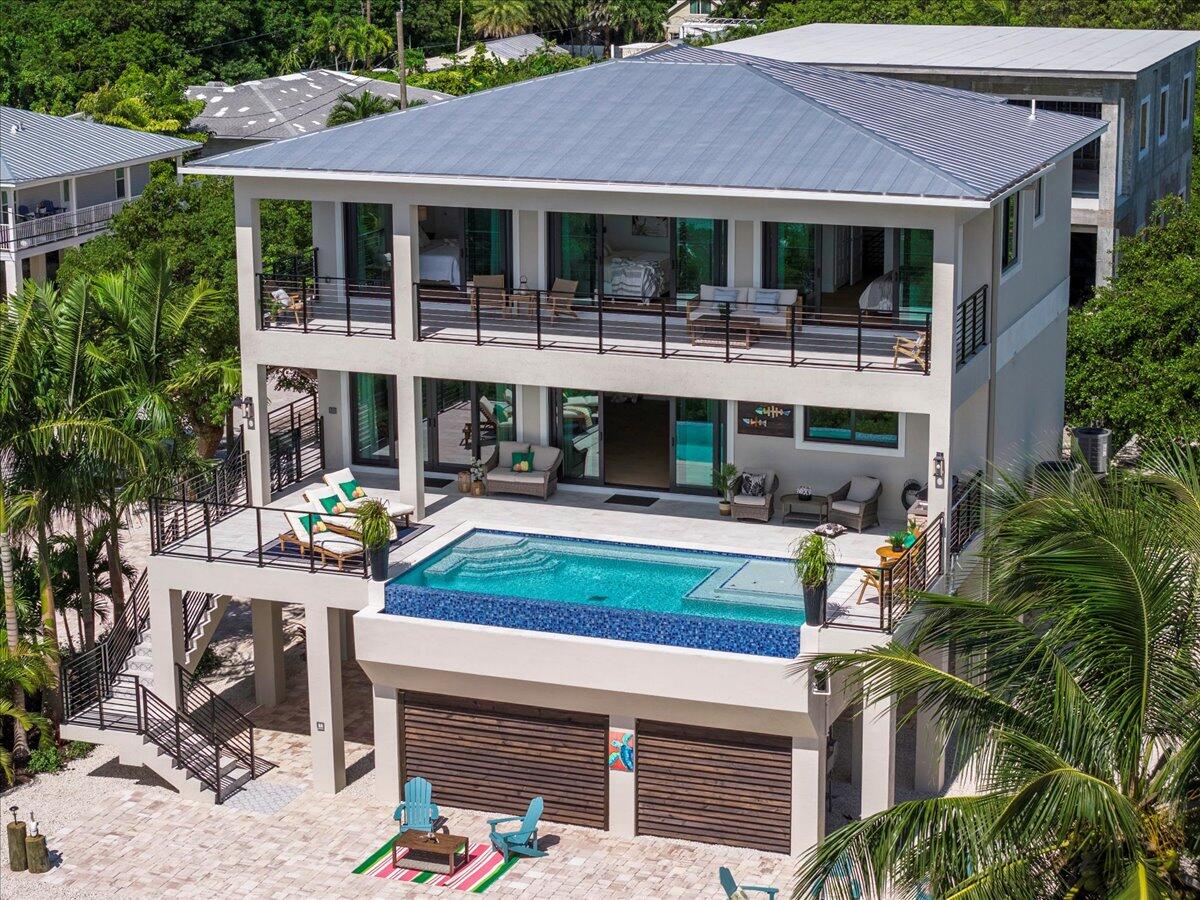 1000 68th Street, Unit OCEAN Marathon, FL 33050 - Photo 5 of 83 Three Levels