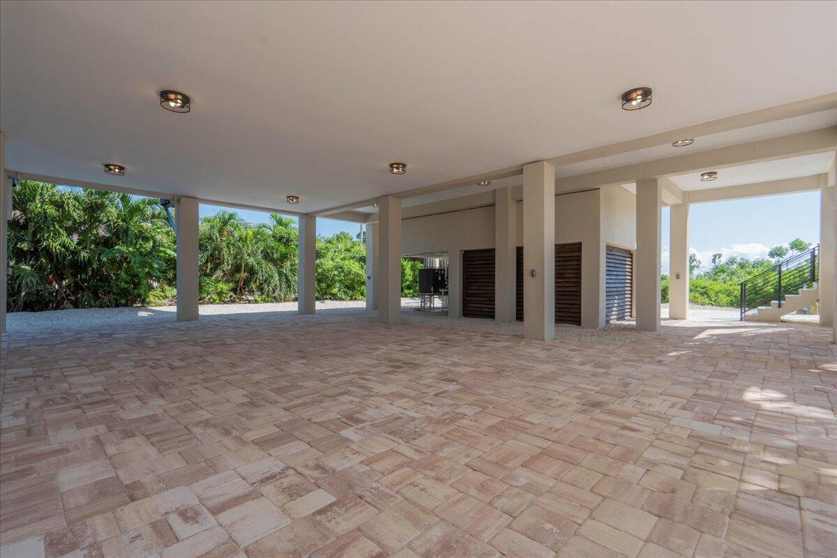 1000 68th Street, Unit OCEAN Marathon, FL 33050 - Photo 64 of 83 010-100068thSt-10