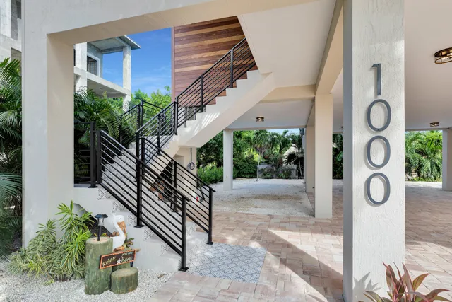 $4,750,000 | 1000 68th Street, Unit OCEAN, Marathon, FL 33050