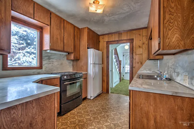 $300,000 | 601 1st Avenue East, Jerome, ID 83338