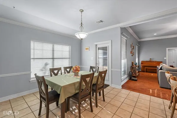 $327,500 | 122 Augusta Avenue, Benton, LA 71006