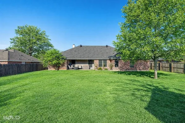 $327,500 | 122 Augusta Avenue, Benton, LA 71006