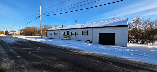 $225,000 | 29 Exchange Street, Presque Isle, ME 04769