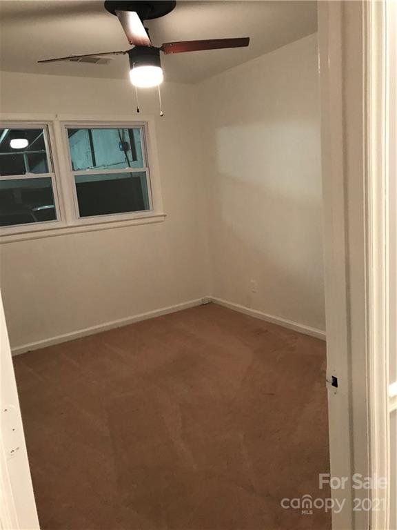 10441 Rockwood Road Charlotte, NC 28215 - Photo 36 of 45 a view of an empty room