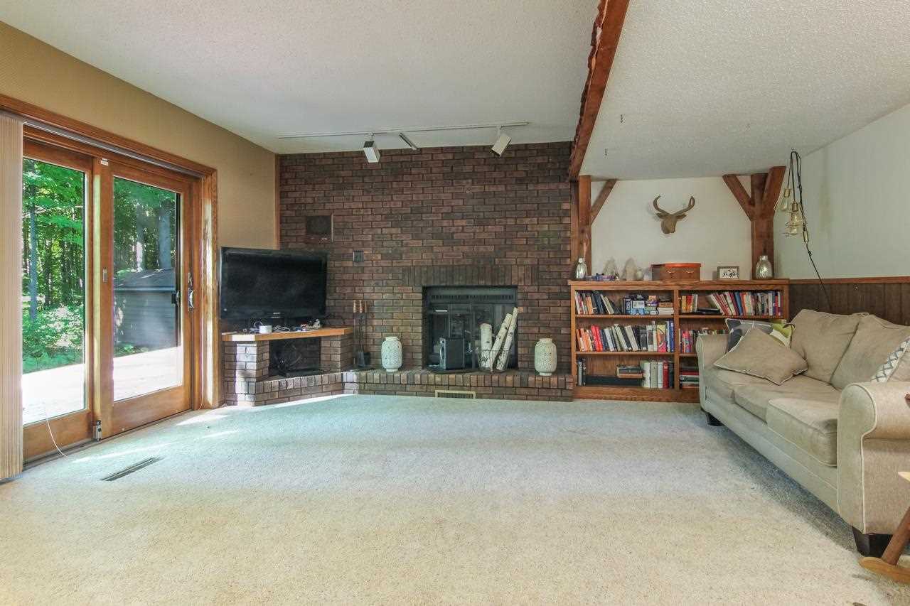 2674 Blue Ridge Lane Traverse City, MI 49685 - Photo 24 of 31 1892577-23.JPG