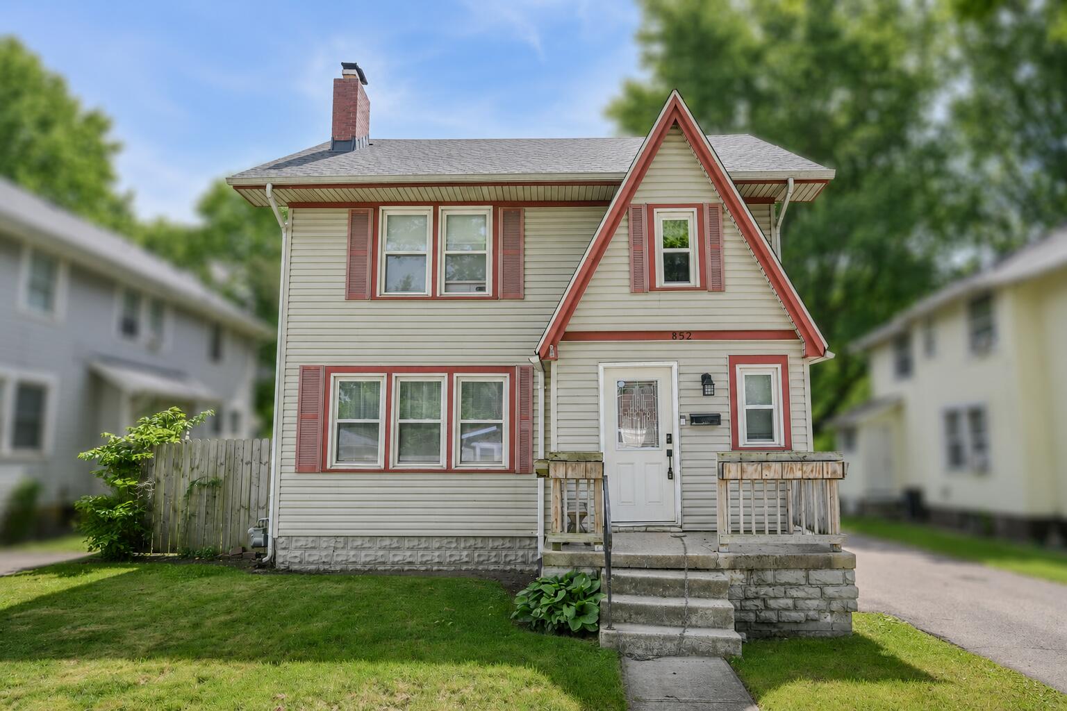 852 Rodgers Drive Springfield, OH 45503 - Photo 2 of 30