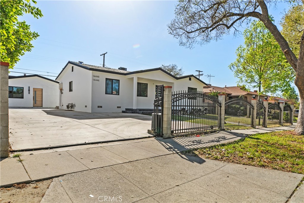 14448 Pinney Street Arleta, CA 91331 - Photo 4 of 24