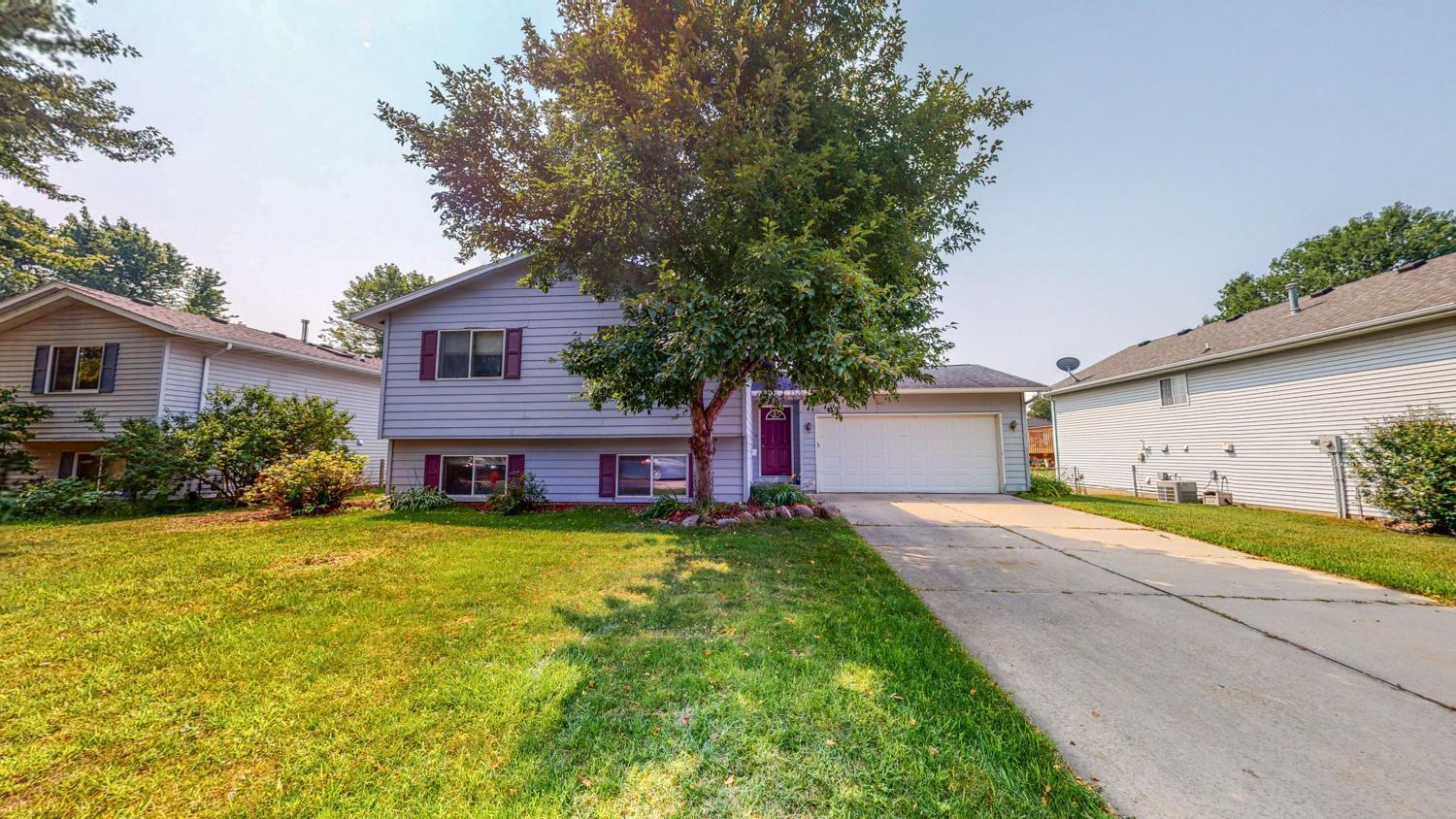 4340 56th St Lane Northwest Rochester, MN 55901 - Photo 2 of 28 Gallery Image 2