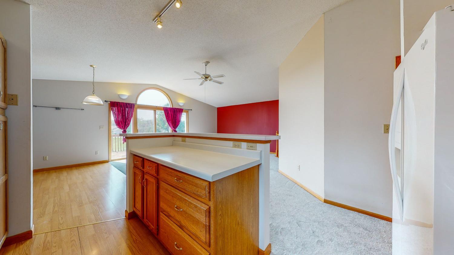 4340 56th St Lane Northwest Rochester, MN 55901 - Photo 11 of 28 Gallery Image 11