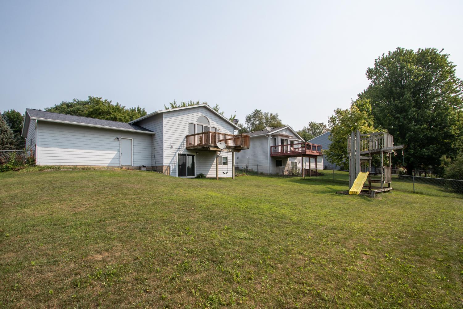 4340 56th St Lane Northwest Rochester, MN 55901 - Photo 27 of 28 Gallery Image 27