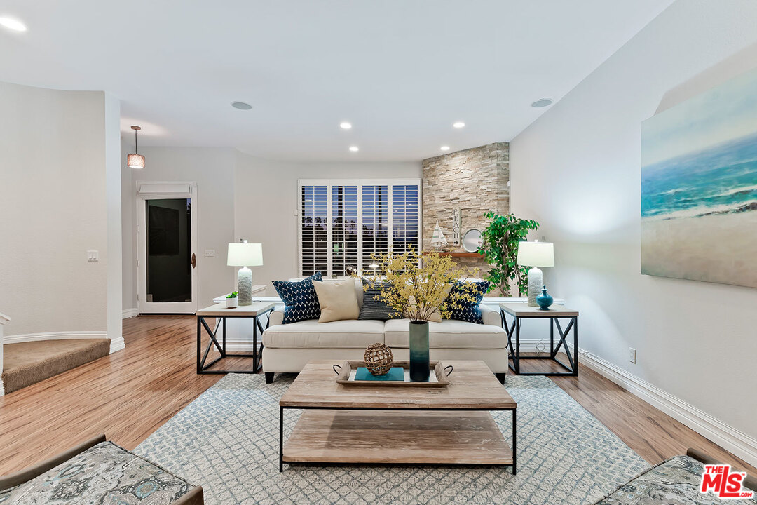 124 Convoy Street Playa del Rey, CA 90293 - Photo 8 of 36